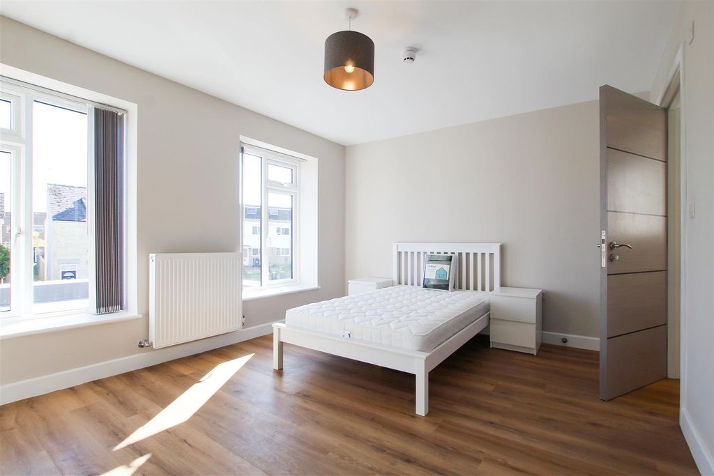 Property photo 1 of 11 Img_0516.Jpg
