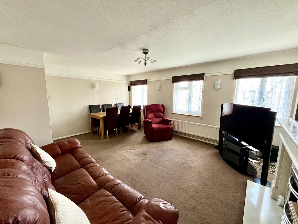 Property photo 2 of 8 Not Specified
