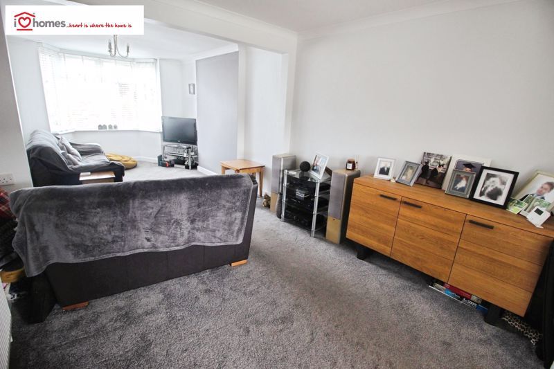 Property photo 3 of 18 Photo 9
