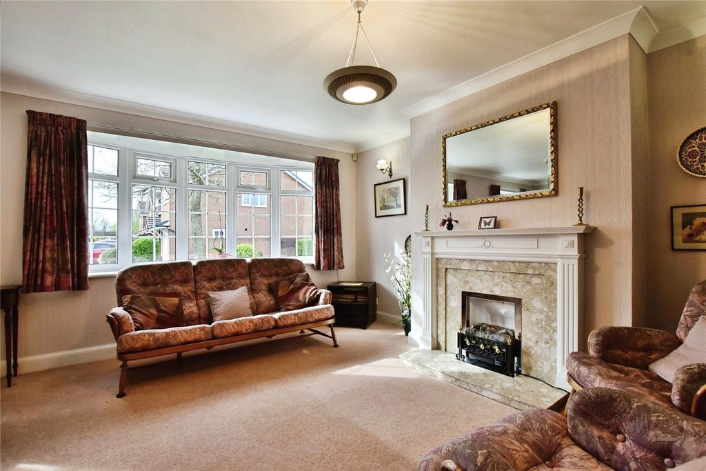 Property photo 2 of 15 Picture No. 17