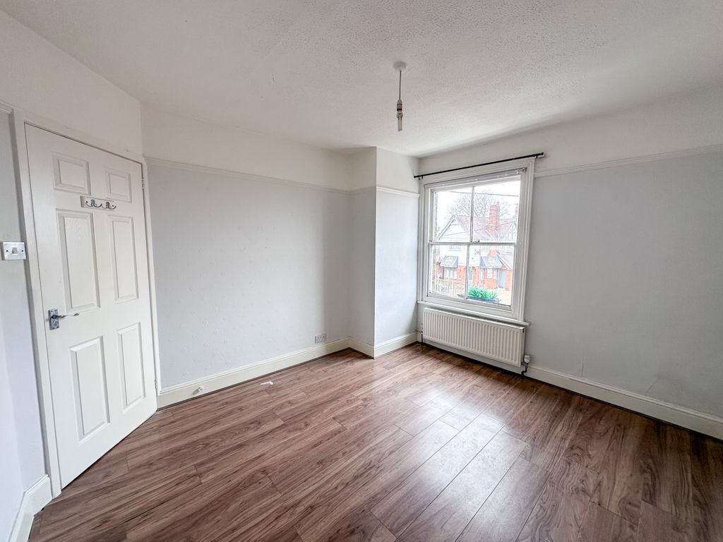 Property photo 2 of 8 Gallery