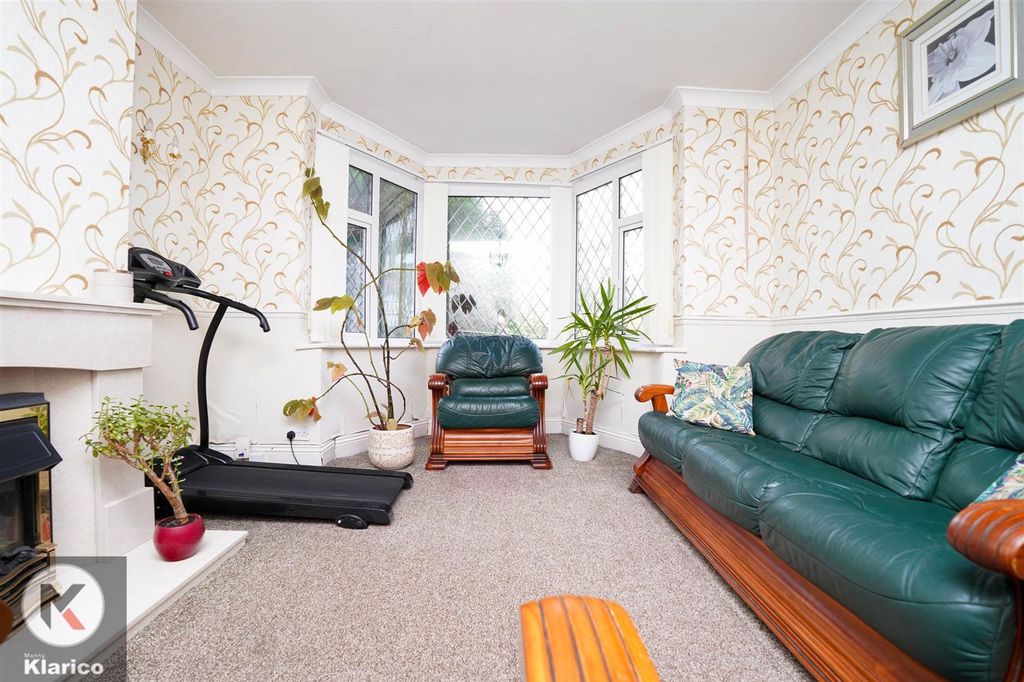 Property photo 3 of 19 Photo-2.Jpg