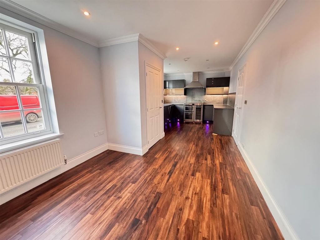 Property photo 2 of 15 Kitchen