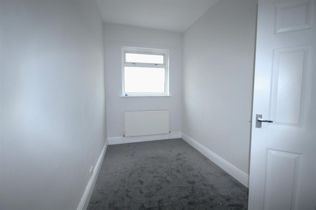 Property photo 3 of 8 Img_4152.Jpg