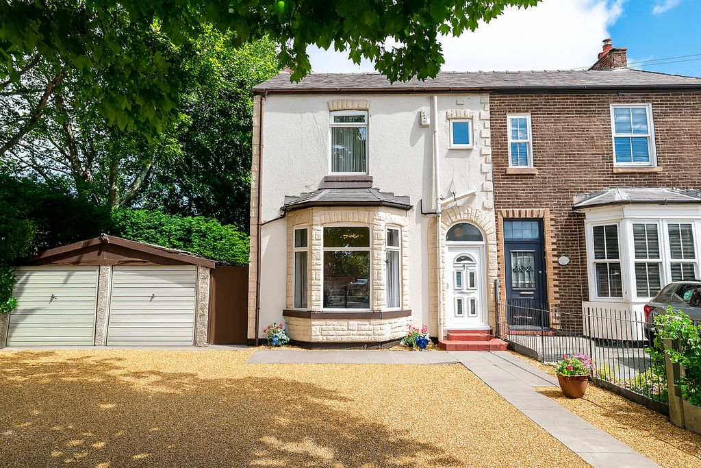 Property photo 2 of 29