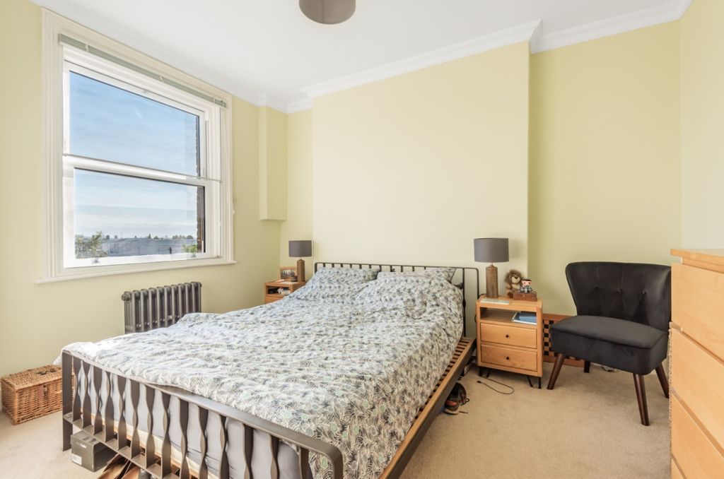 Property photo 2 of 17 651264 (6)