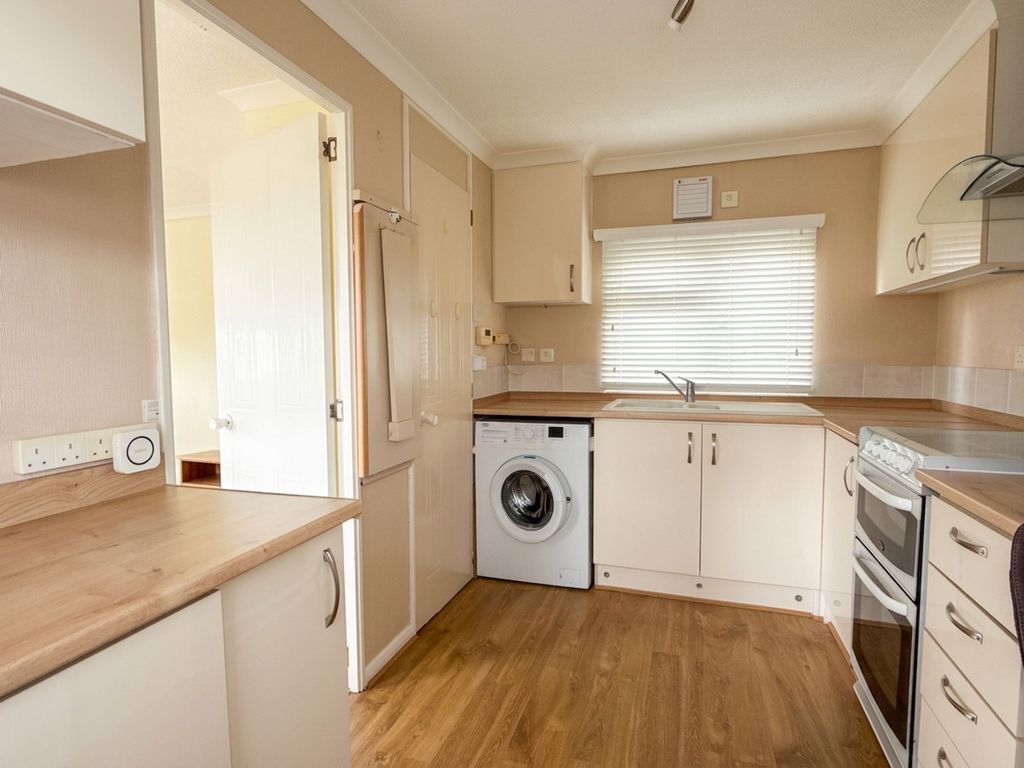 Property photo 3 of 14