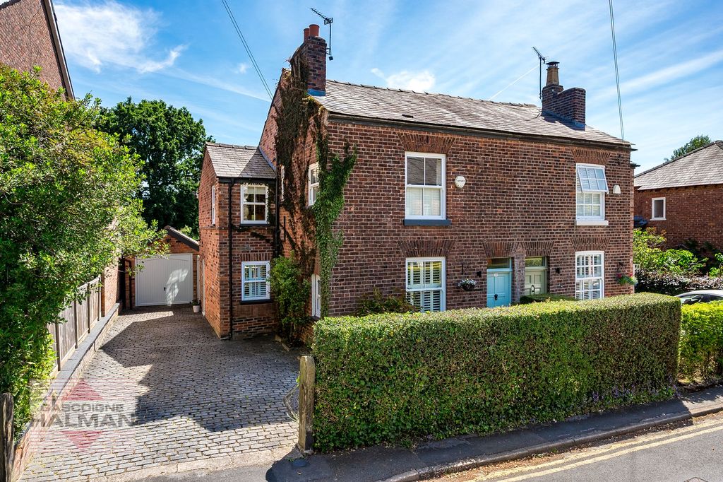 Property photo 1 of 37