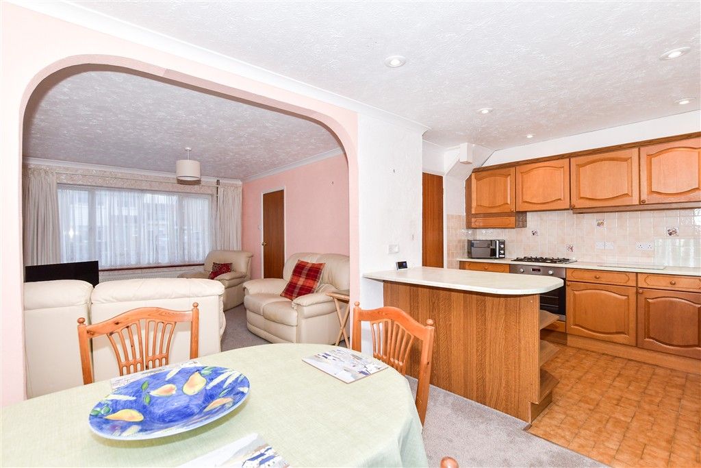 Property photo 2 of 11 Kitchen/Diner