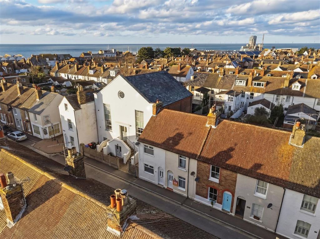 Property photo 2 of 32 29 Albert Street (1).Jpeg