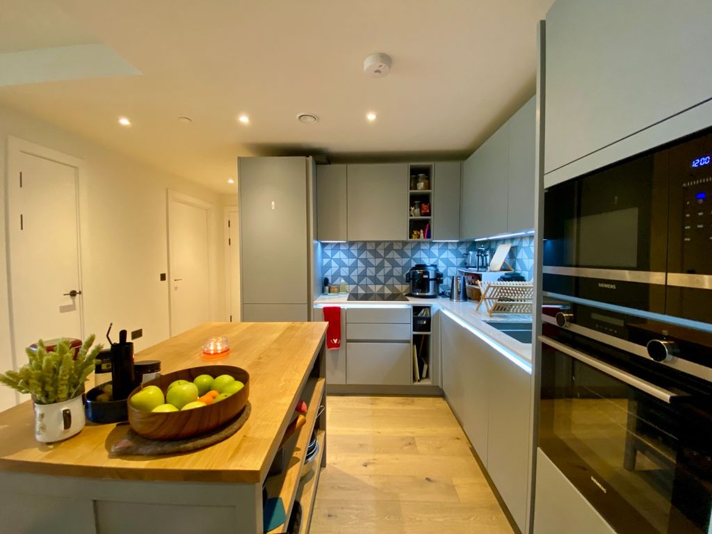 Property photo 2 of 16 2723154