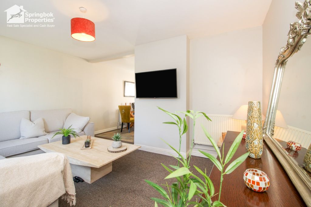 Property photo 3 of 15 Image 2