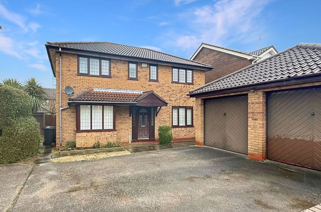 Property photo 1 of 14