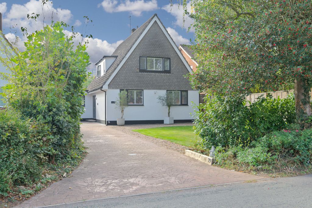 Property photo 1 of 36