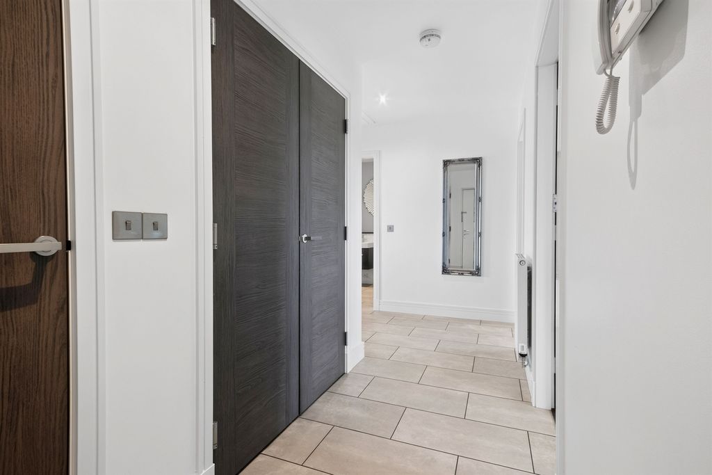 Additional image 21 of 2 bed penthouse for saleJardine Avenue, Falkirk FK2
