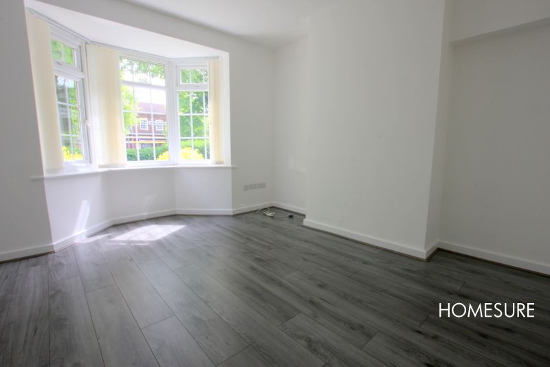 Property photo 2 of 11 Living Room