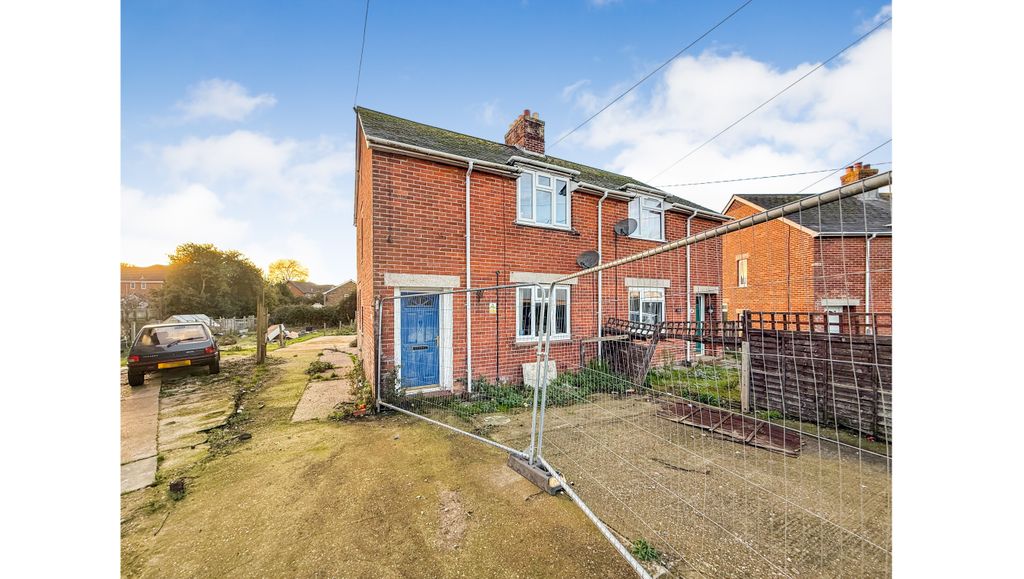 Property photo 1 of 12 Img_0981.Waptt.Jpg