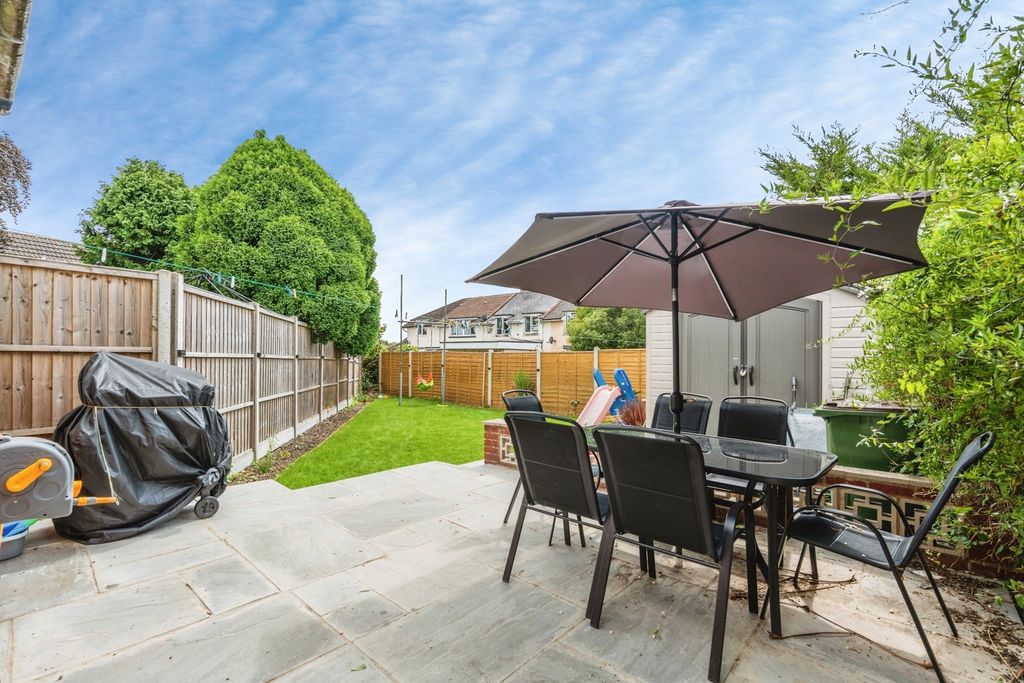 Property photo 3 of 18 Pbox-Img.Jpg