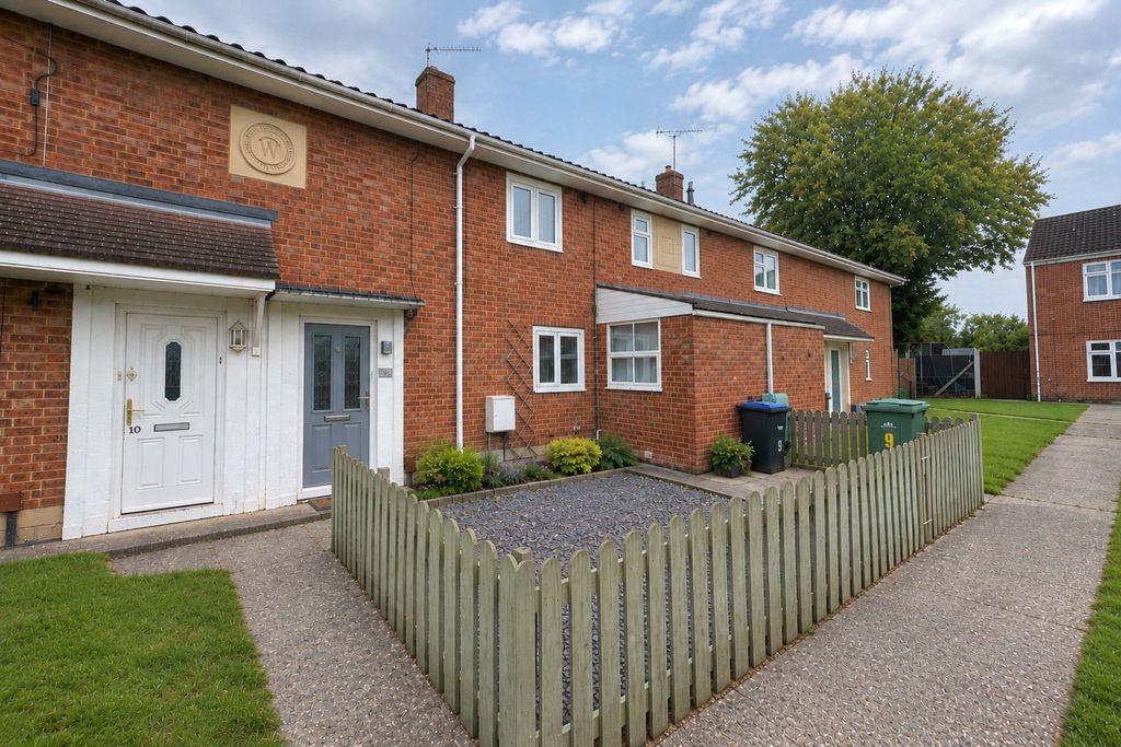 Property photo 2 of 17 Picture No. 12
