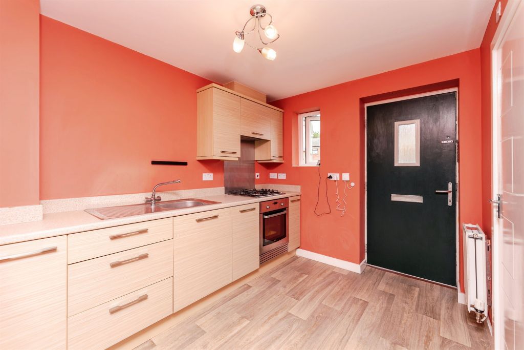 Property photo 2 of 17