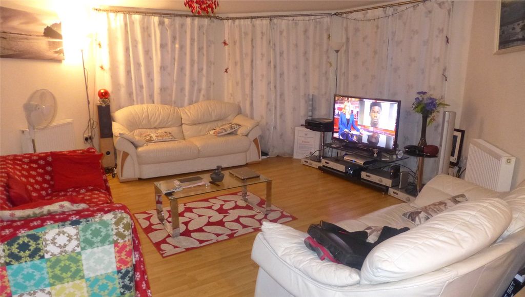 Property photo 2 of 5 Picture No. 02