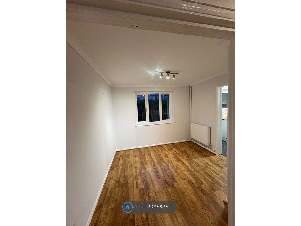 Property photo 3 of 29