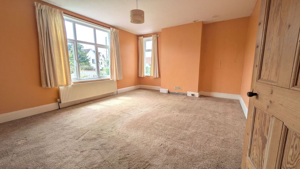 Property photo 3 of 30
