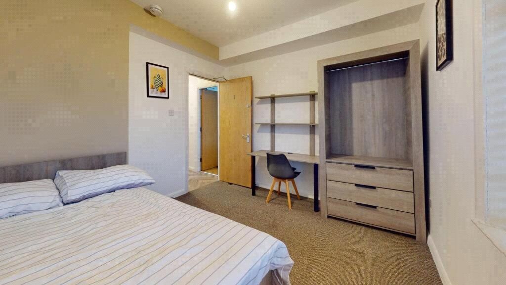 Property photo 3 of 7 Picture No. 04