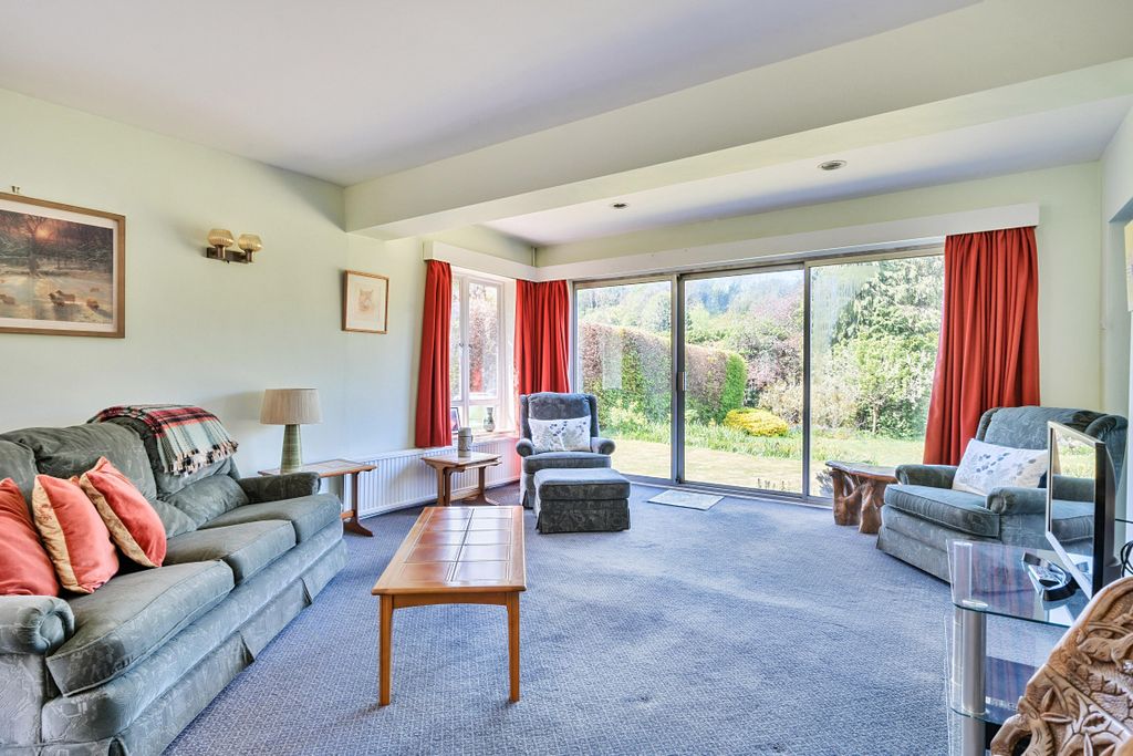 Property photo 3 of 22 1285710 (2).Jpg