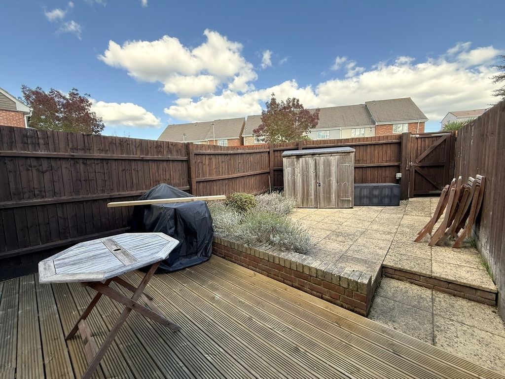 Property photo 2 of 23