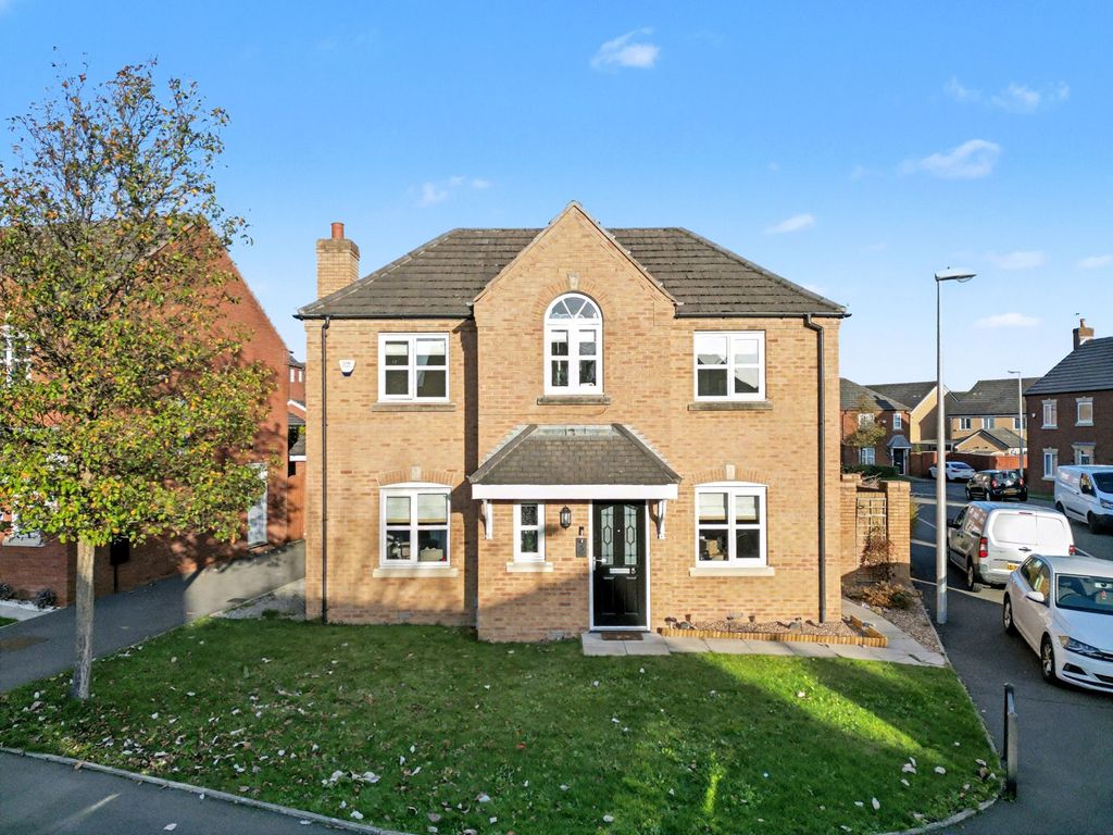 Property photo 1 of 36