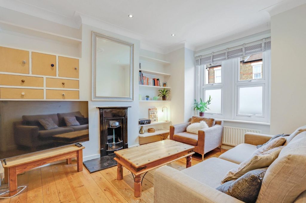 Property photo 3 of 15 10-d0c2Jhpropworld - 63 Highclere Street - 2.Jpg