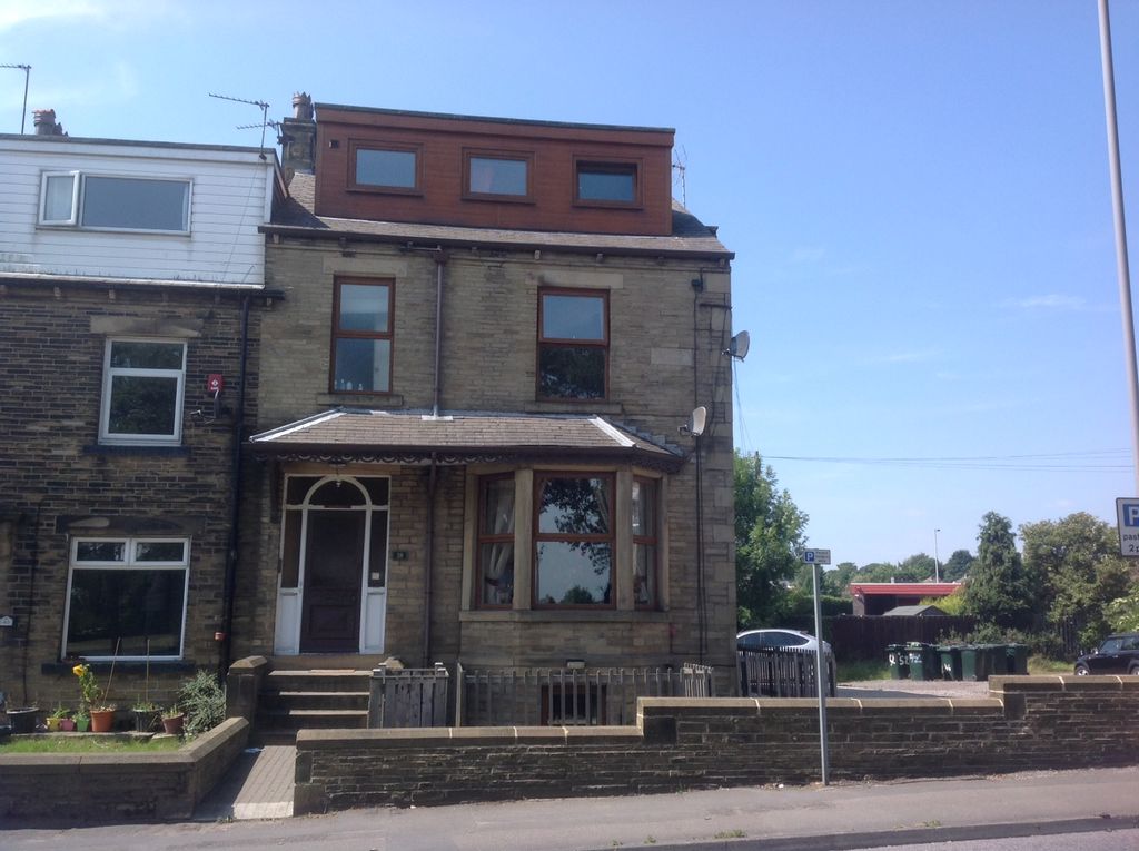 Property photo 1 of 10 Frontage