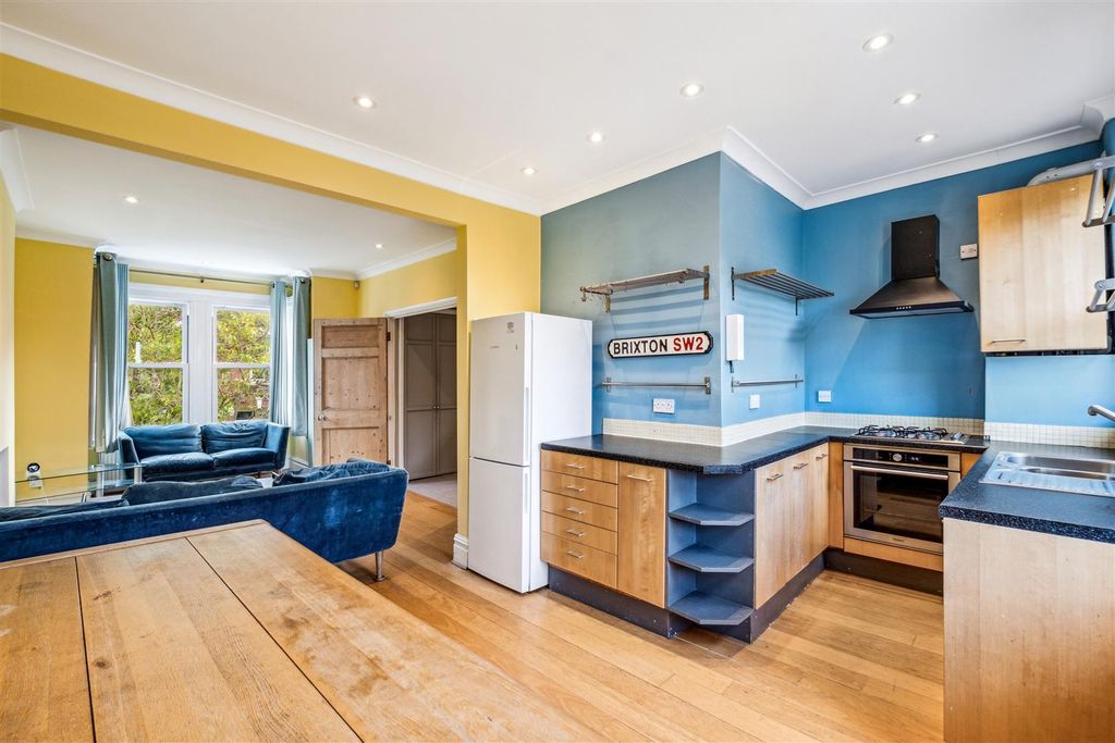 Property photo 1 of 11 12.Jpg