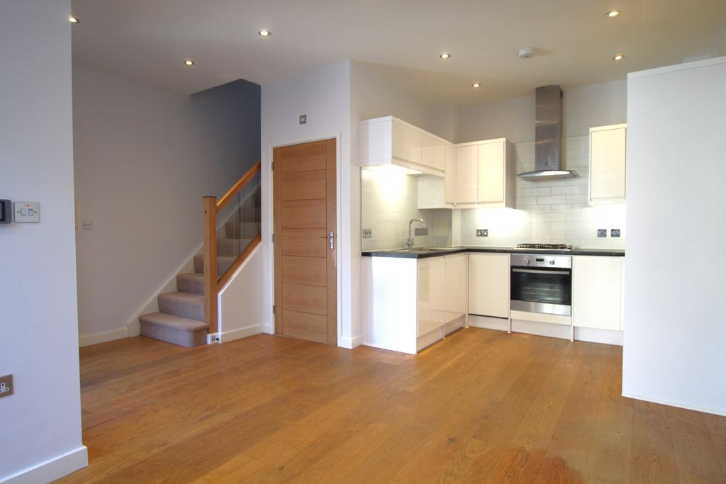 Property photo 3 of 11 3.Jpg