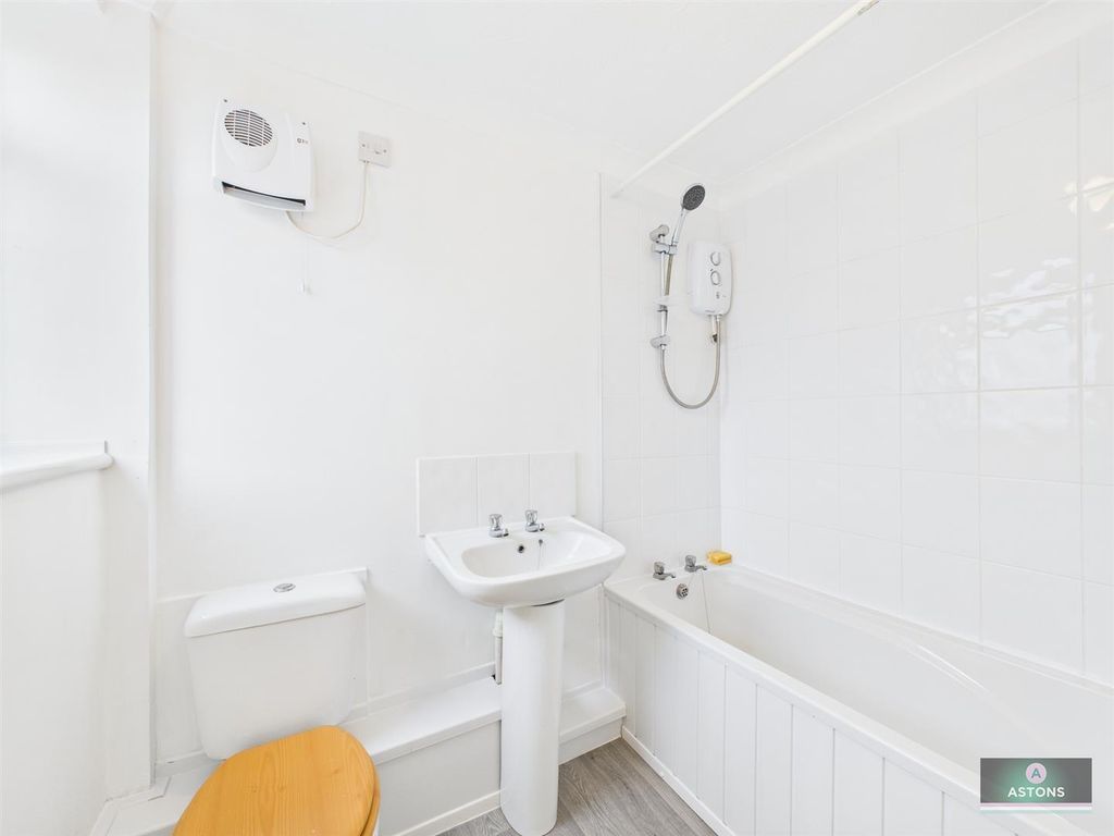 Property photo 3 of 8 c0Xyidsqyuozuryrghnpow.Jpg