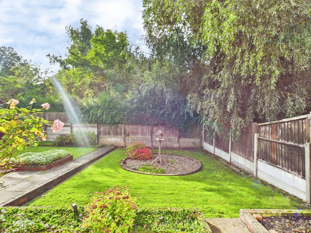 Property photo 2 of 38
