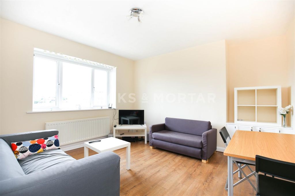 Property photo 1 of 8 Or2Erjzvdebccgkc436L3Zagaem.Jpg