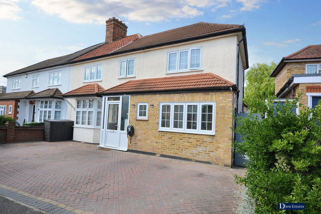 Property photo 1 of 19
