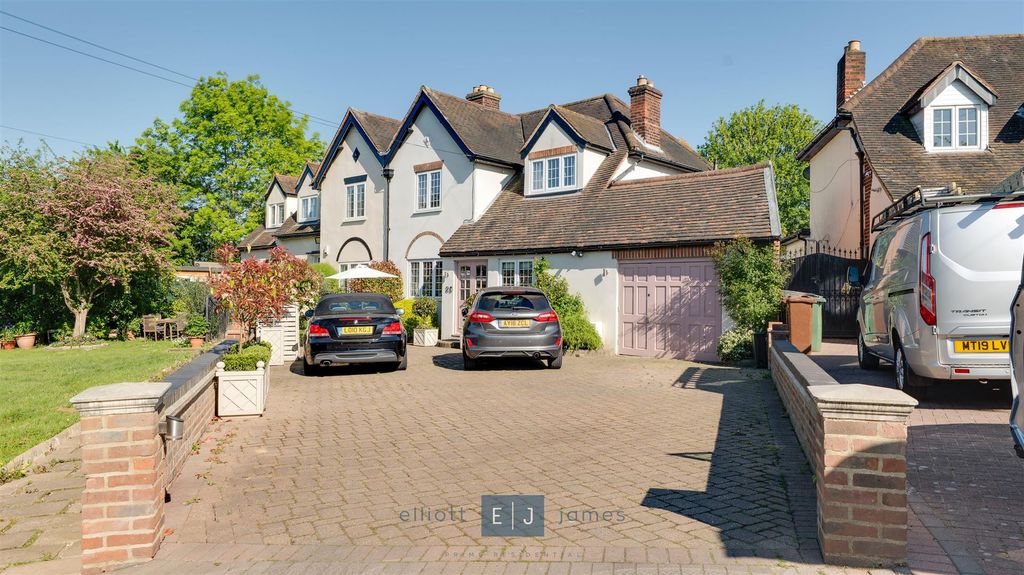 Property photo 1 of 24
