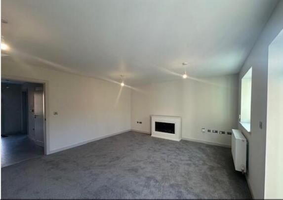 Property photo 2 of 11 Image