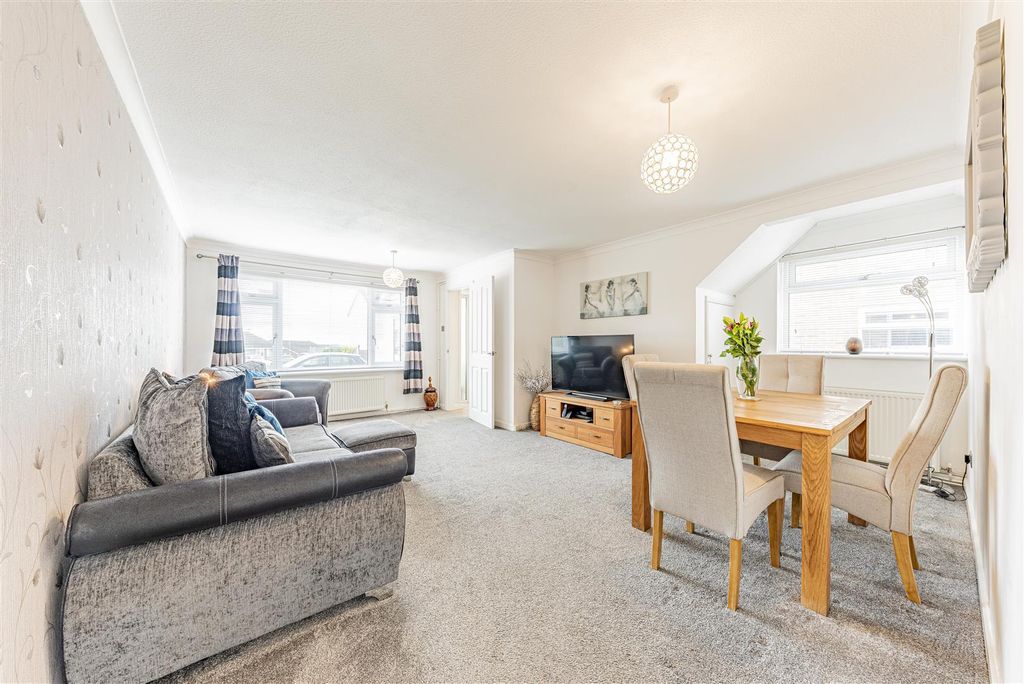 Property photo 1 of 23 Windermere Avenue Ramsgate, 3 Bed Semi Detached Ho