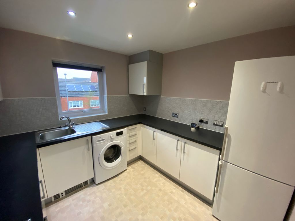 Property photo 3 of 10 Image