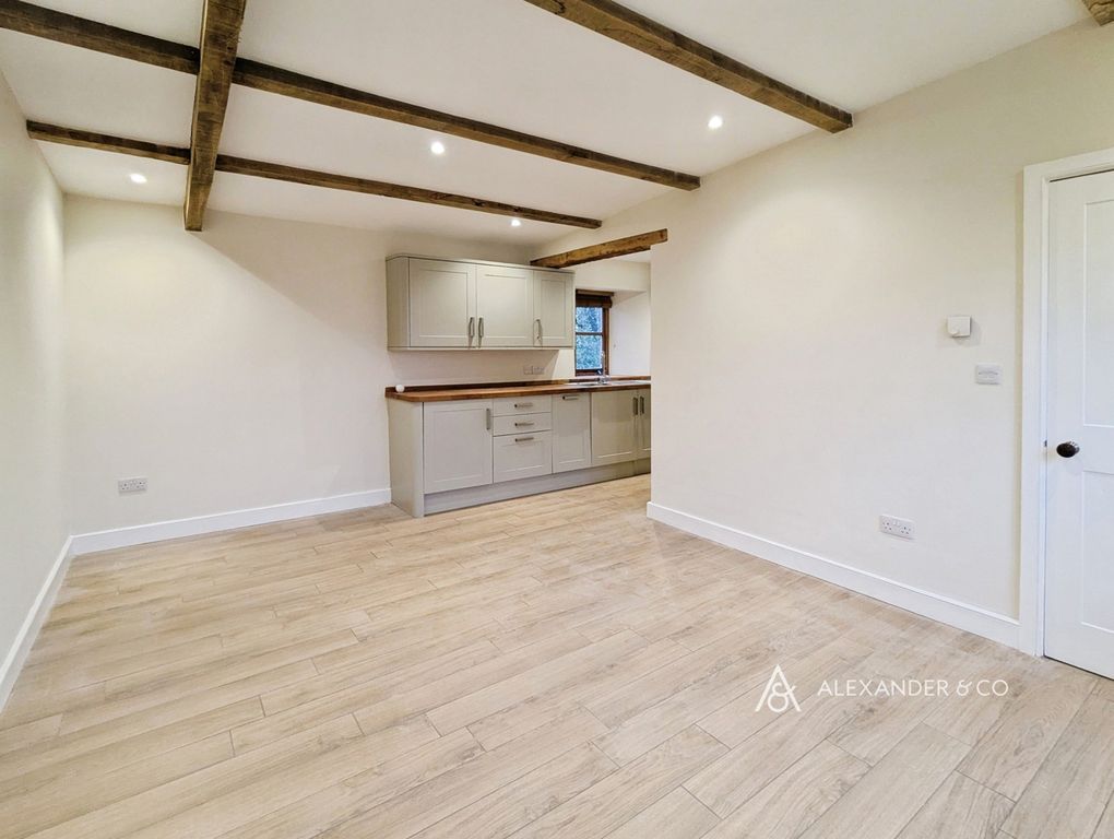 Property photo 3 of 13 Pbox-Img.Jpg