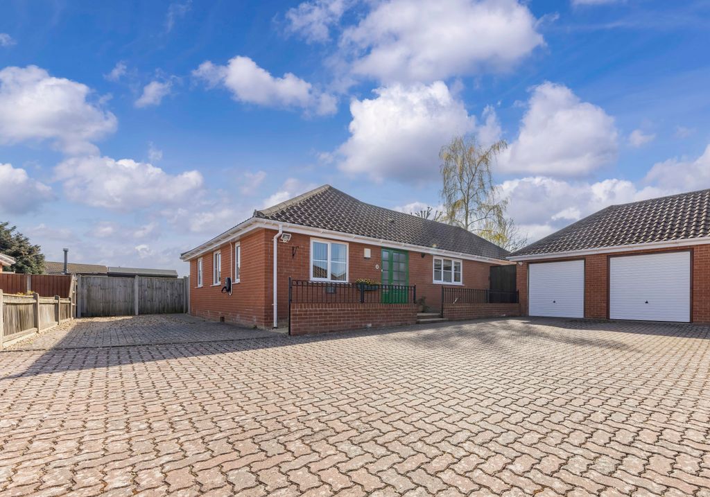 Property photo 1 of 16 Pl-24 - Copy (3)