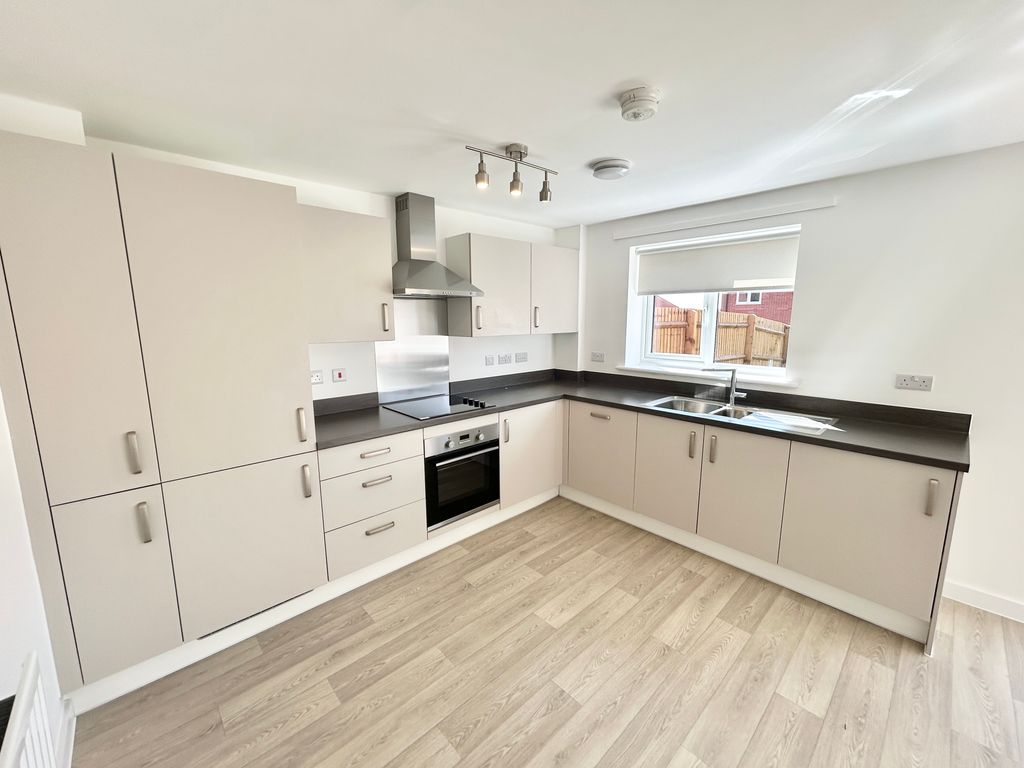 Property photo 3 of 26 Img_5181