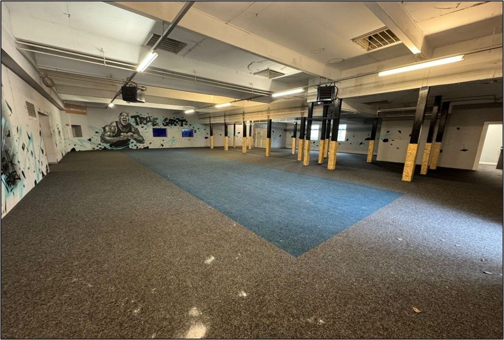 Property photo 2 of 6 Photo 8