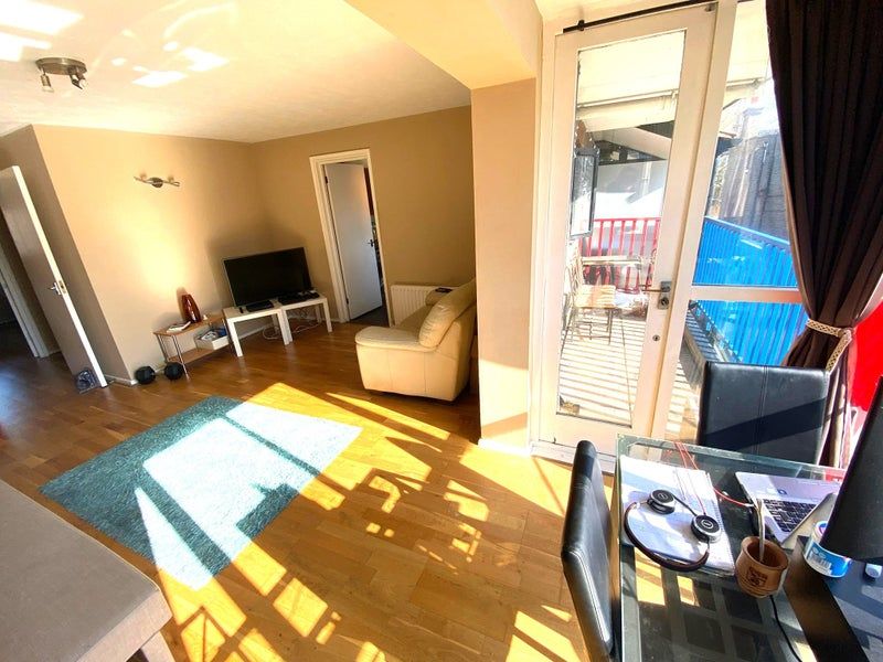 Property photo 3 of 10