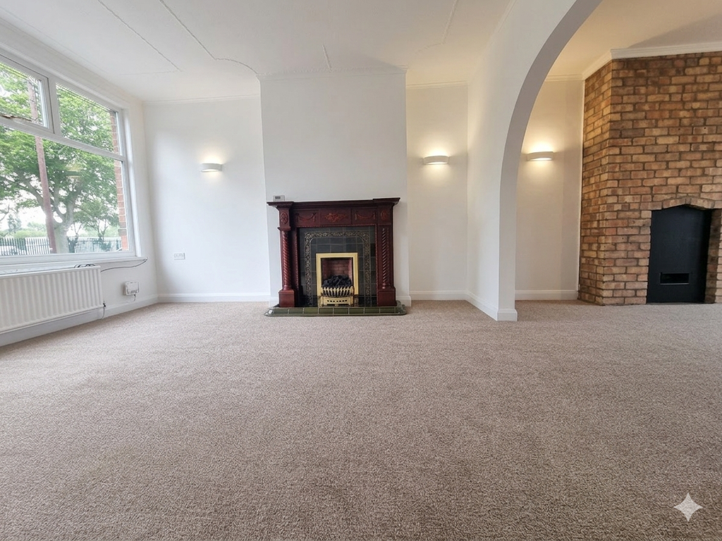 Property photo 3 of 17 Lounge