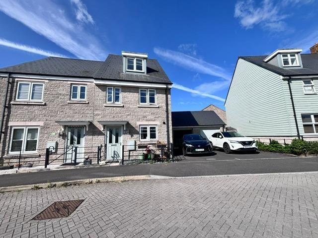 Property photo 1 of 14 Front Shot 18 Quarryfield .Jpg